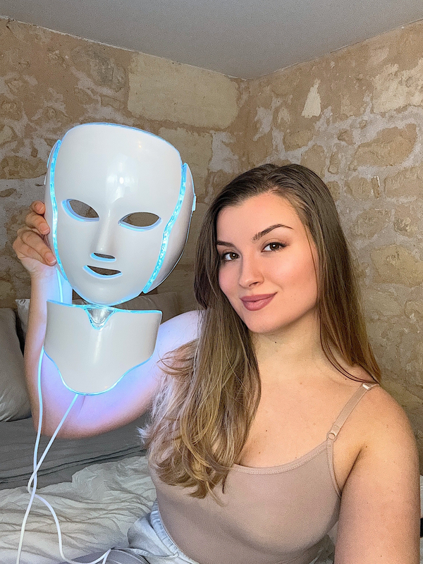 White (400nm–700nm)